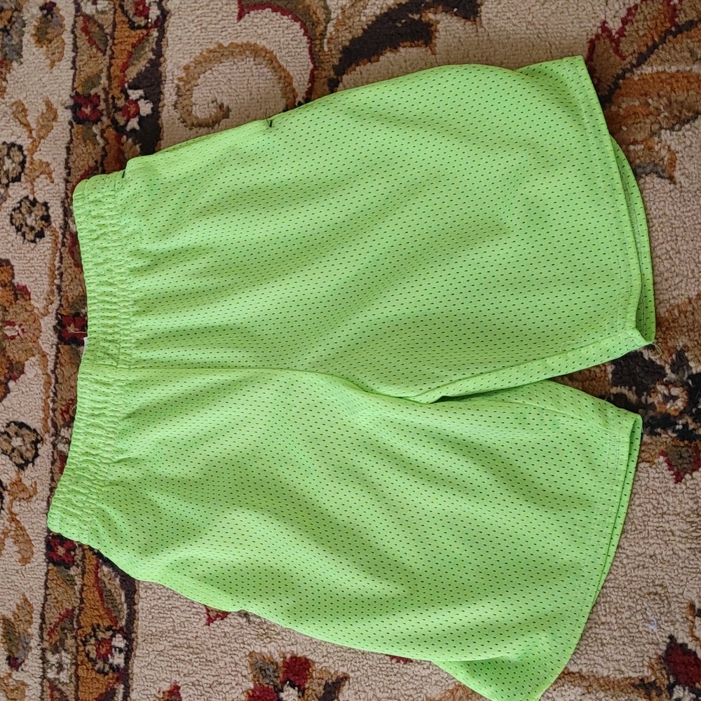 Kid short